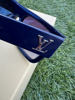 Z2125E LV Clash Square Large Sunglasses- BLUE for Sale in Houston