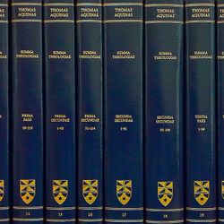 Summa Theologiae: Complete 8 Volume Set (Latin-English Opera Omnia)