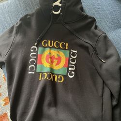 Size M Gucci 