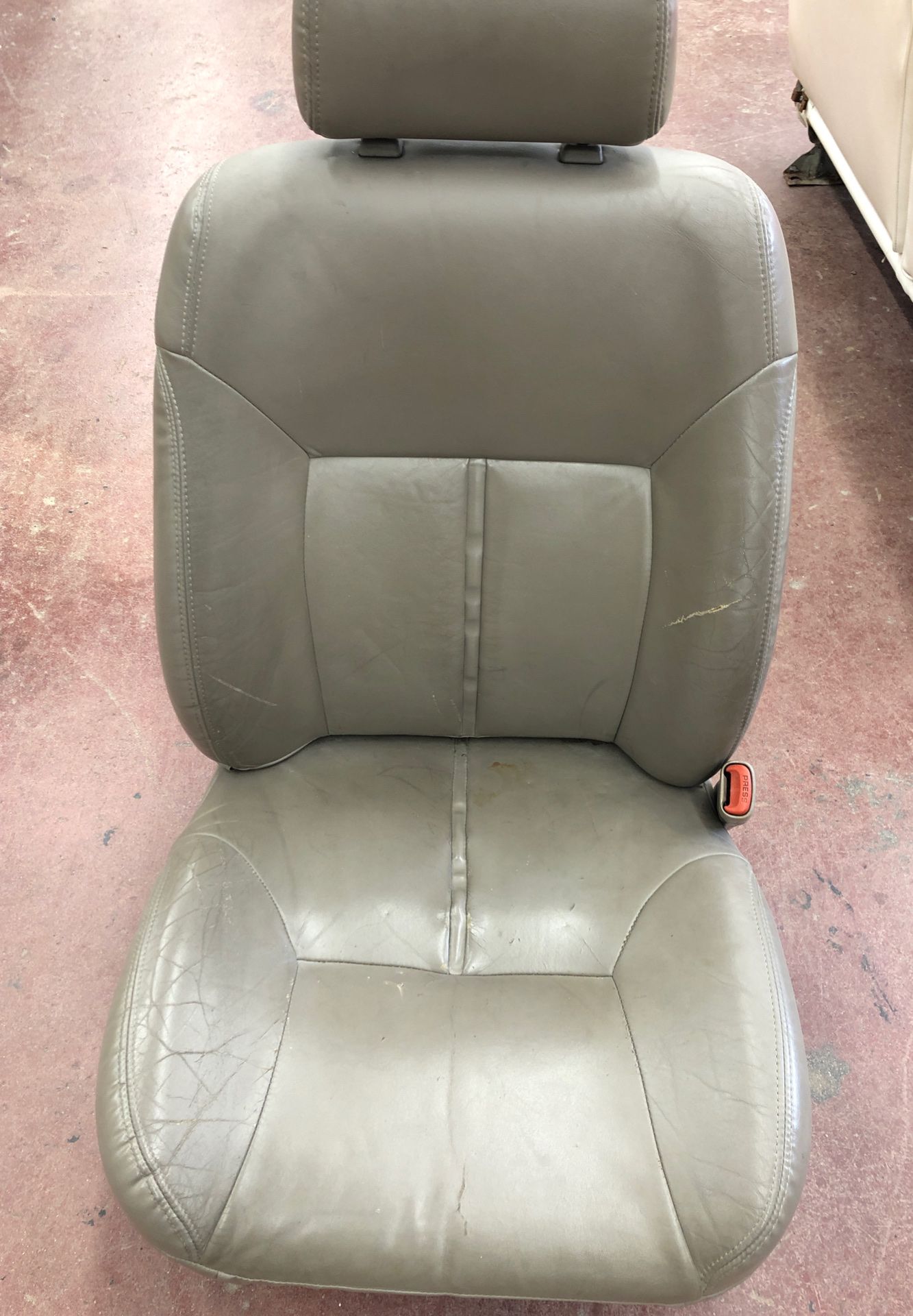 Concord 97 seats leather