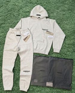 Authentic Essentials Full Set