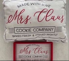 MRS CLAUS BUNDLE OF PILLOW AND WOOD TABLE FRAME