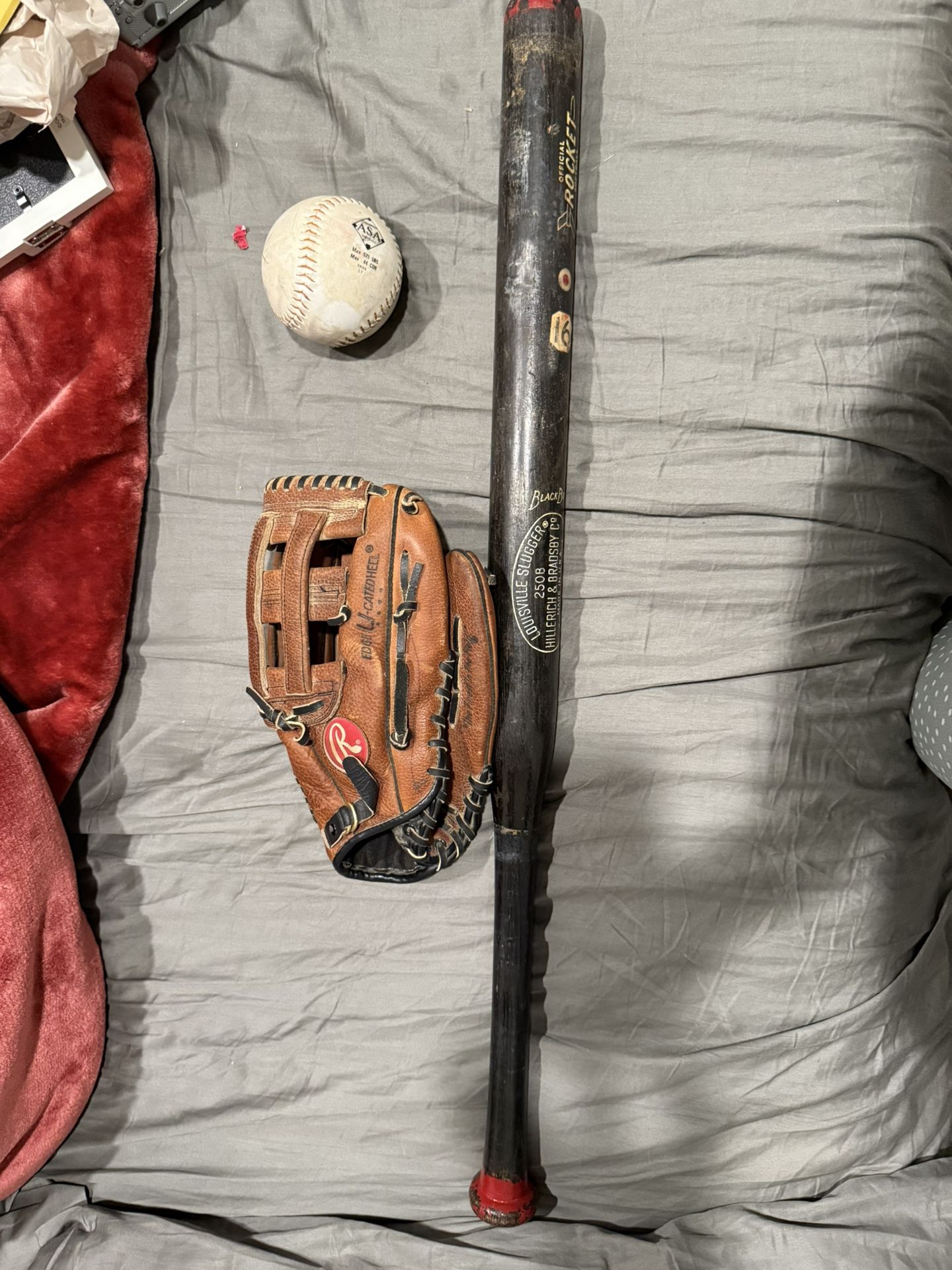 Vintage Louisville Slugger + Rawlings Glove + ASA Softball Set