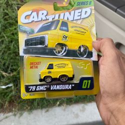 CAR TUNED Die Cast