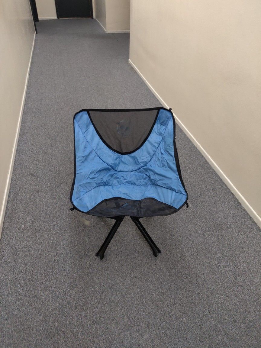 Cliq Foldable Portable Chair