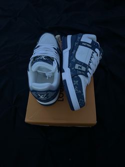 Louis Vuitton Sneakers- Men’s size 43/10