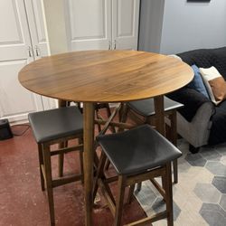 Modern Dining Table and Chairs