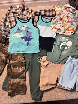 Toddler Boy 2T Bundle of Clothes