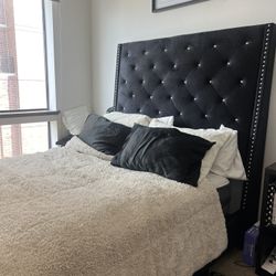  Queen Bed And Headboard 