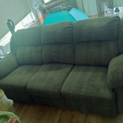 Dual Reclining Sofa 