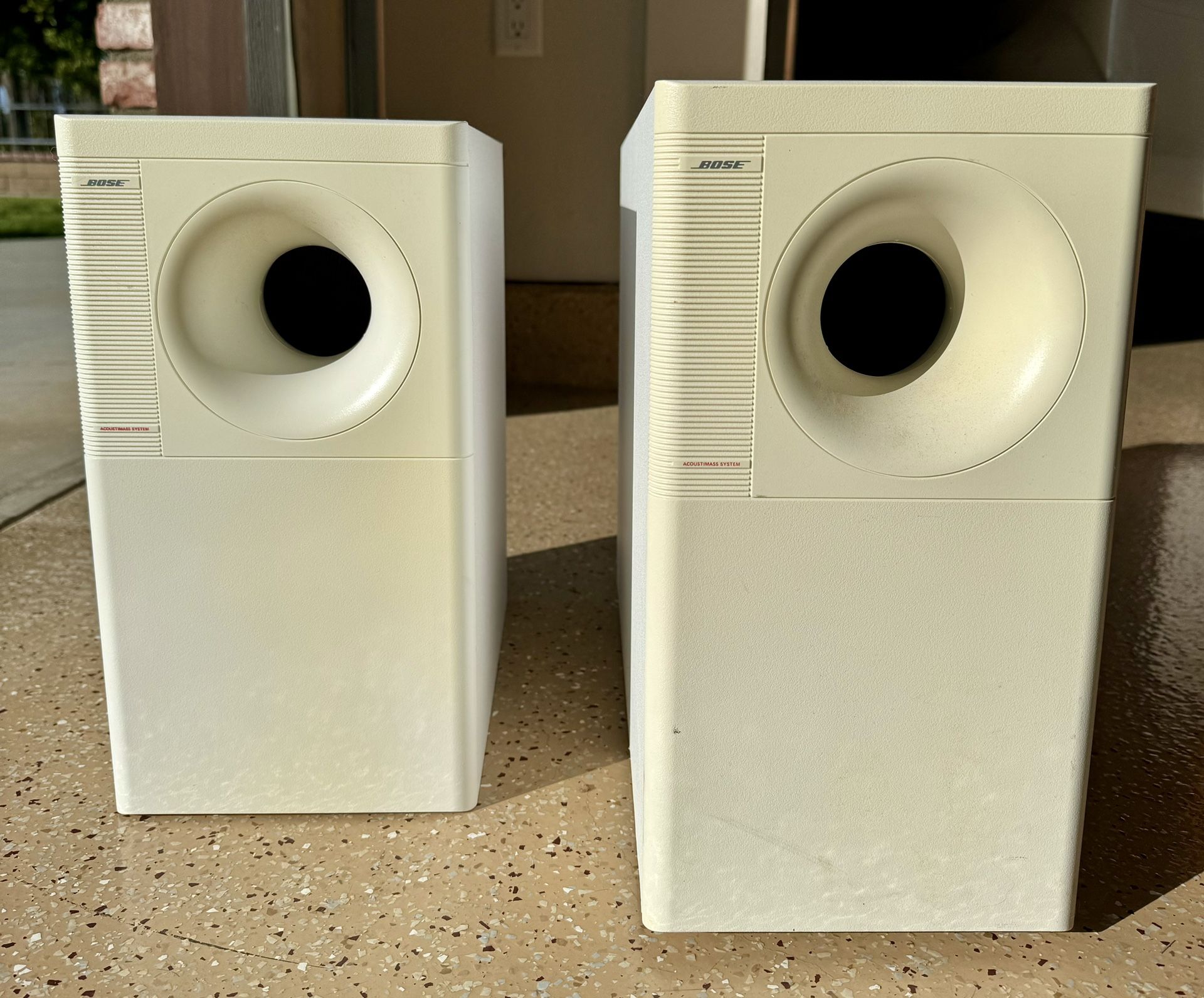 Bose Acoustimas 3 Series IV Speaker System