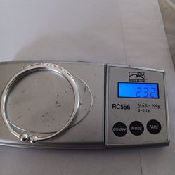 Pulcera  de plata Para nina