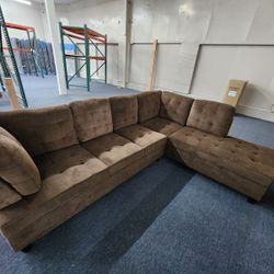 Brown Sectional , Chaise , No Credit Needed , Same Day Delivery 🚚 