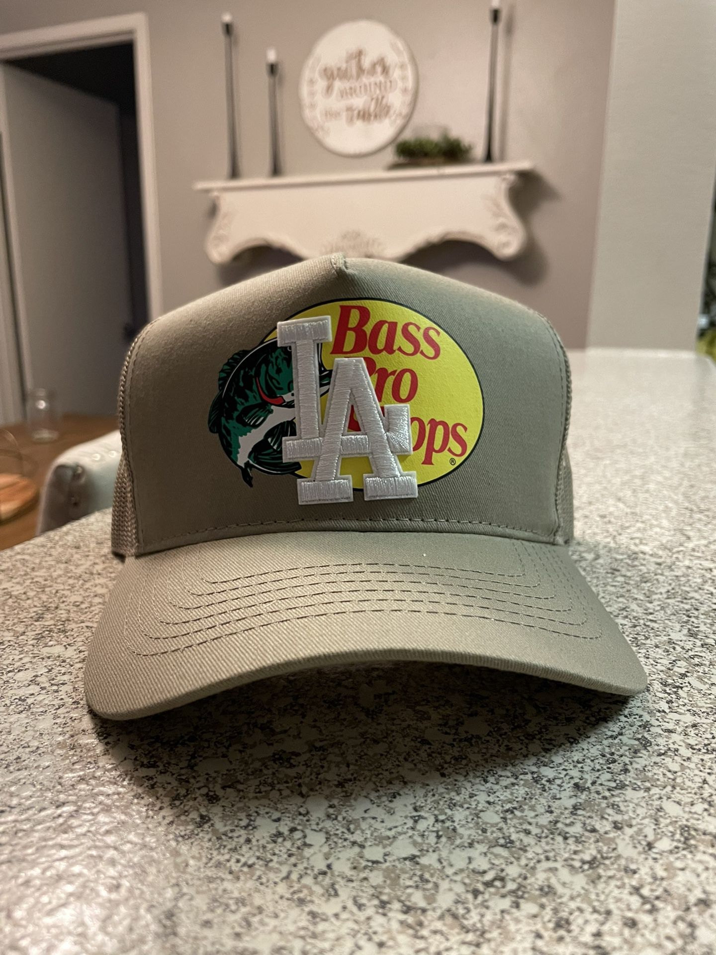 LA dodger hat for Sale in Las Vegas, NV - OfferUp