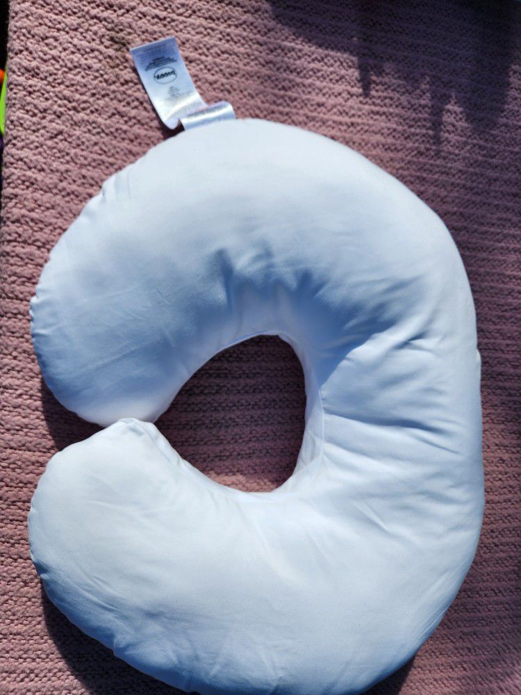 Boppy Nursing Pillow with Removable Washable Cover