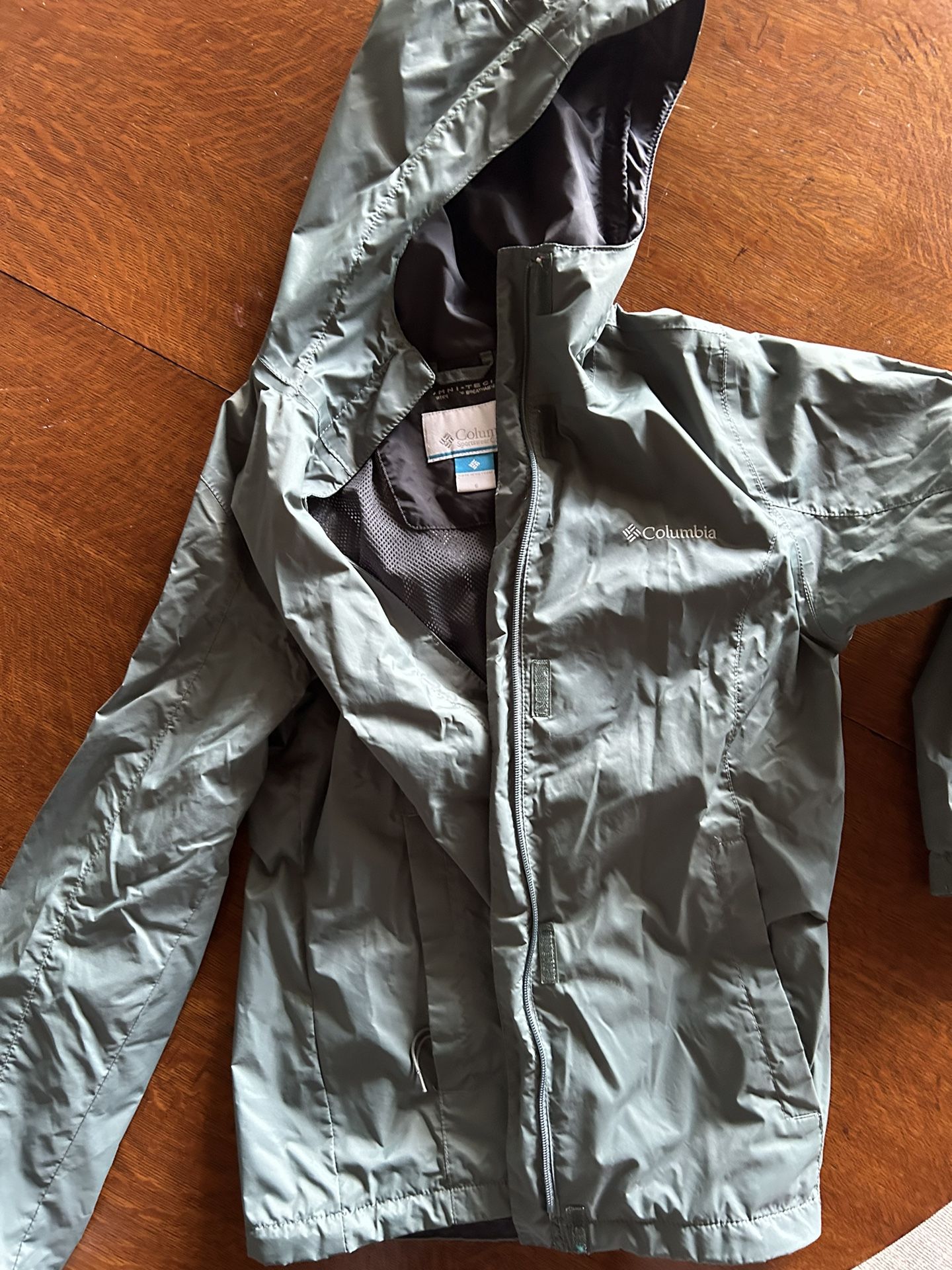 Columbia Rain Jacket