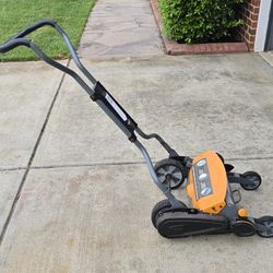 Fiskars push mower with Grass Catcher