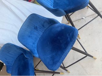 Bar stool