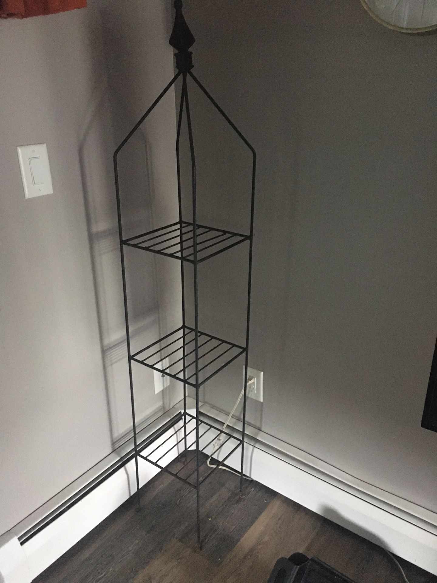 Metal Plant Stand