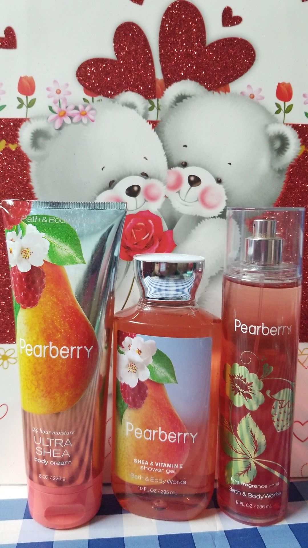 BATH AND BODY WORKS- PEARBERRY