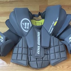 Warrior Ritual G2 SR Goalie Chest & Arm Protector SMITH - Senior Medium - Gray