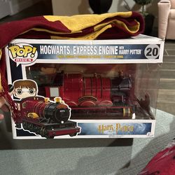 Pop Rides Hogwarts Express Engine W/ Harry Potter And Scarf