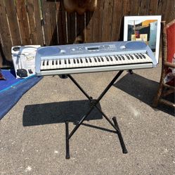 Yamaha Keyboard 
