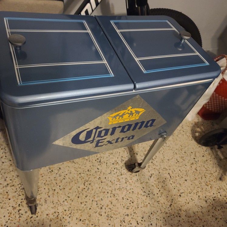 Vintage Cooler Just Like New Completely Refurbish