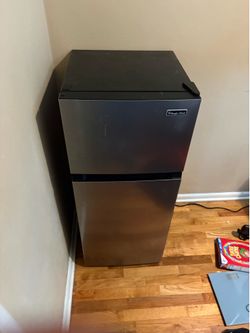 Magic chef mini fridge