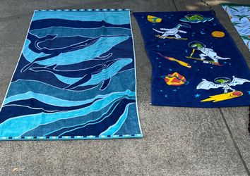 New Beach Towels 4 total Cash Only