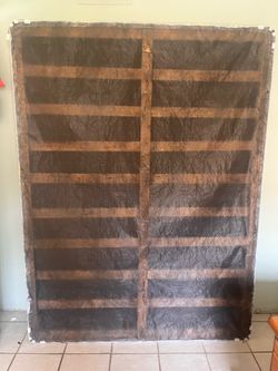 Boxspring  will pay to remove