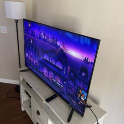 Roku TV 50in