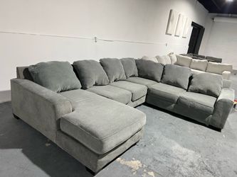 SECTIONAL COUCH SOFA