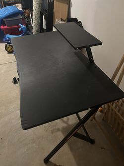 Gaming Desk