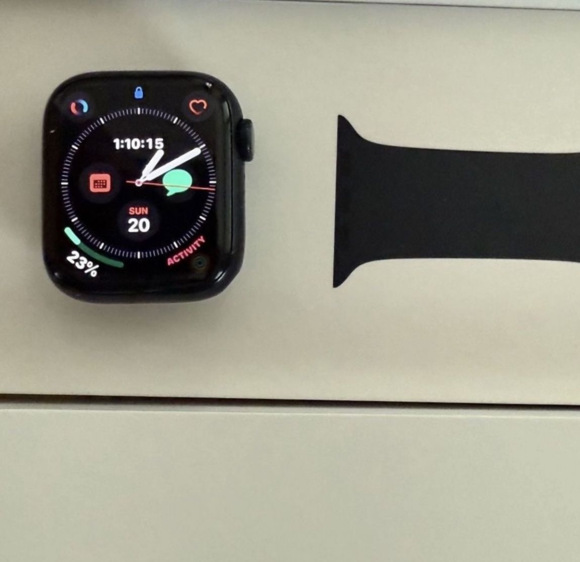 Apple Watch Gen 7 GPS 41 MM