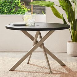 Better Homes & Gardens Tarren Outdoor Dining Table – Table Only