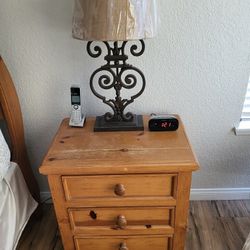 Full Bedroom Set! 