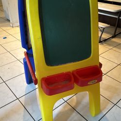 Crayola 2-sided Easel