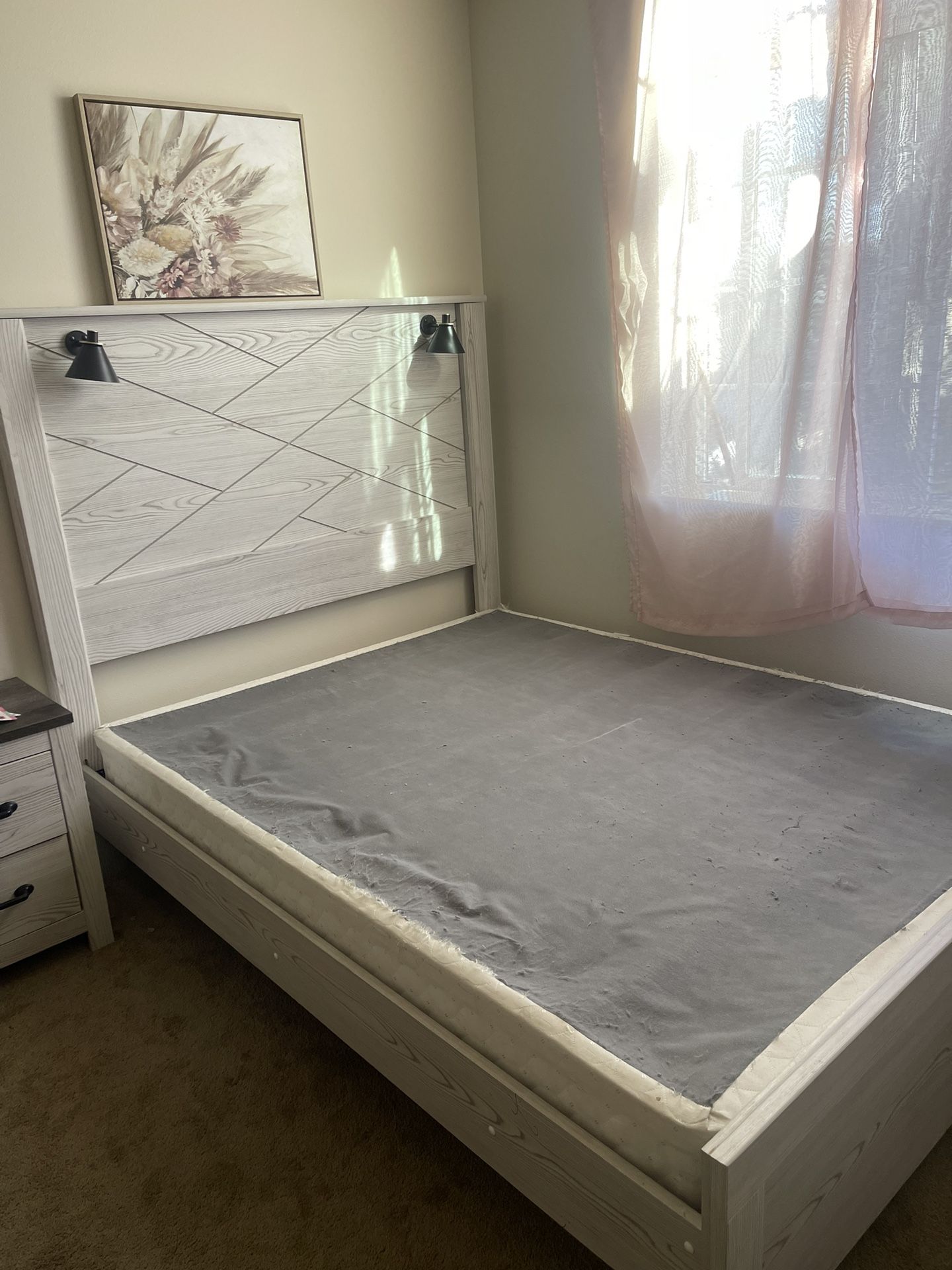 Queen Size Bed Frame Set