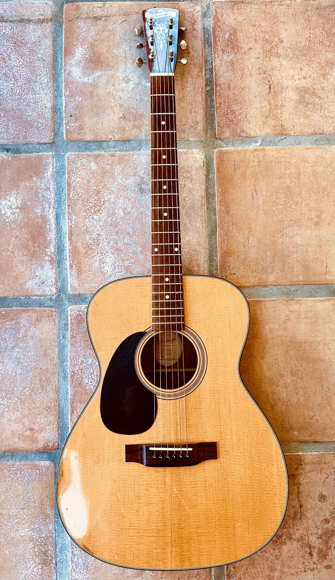 Blueridge BR-43LH Contemporary Series Acoustic Left-Handed 000 Guitar
