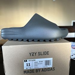 Yeezy Slides