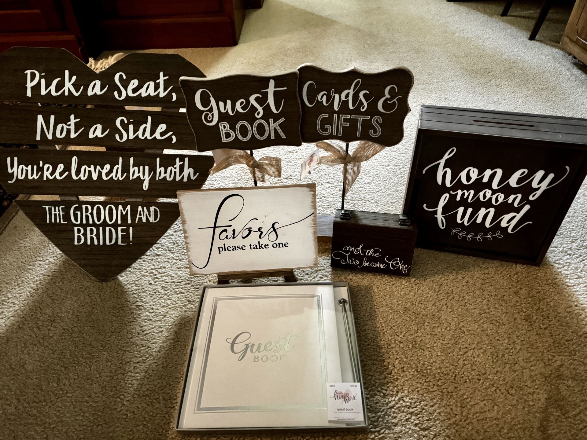 Wedding accessories