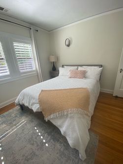 Queen Bed + Wooden Frame