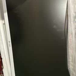 I Am Selling This Monitor Computer L E D Very Good Condition 