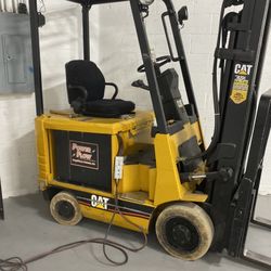 Cat Forklift 