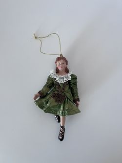  Clothtique Possible Dreams Girl Ornament