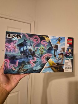 LEGO Hidden Side Wrecked Shrimp Boat