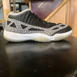 Jordan Ie 11 Cement Lows Size 13