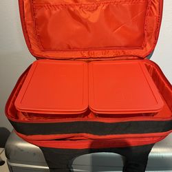 Pyrex Glass Baking Pans with Carrying Bag