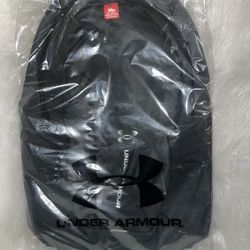 Black- Under Armor-storm Team Backpack 